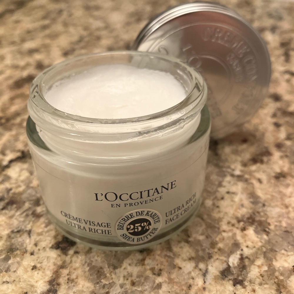 L'OCCITANE Shea Ultra Rich Face Cream